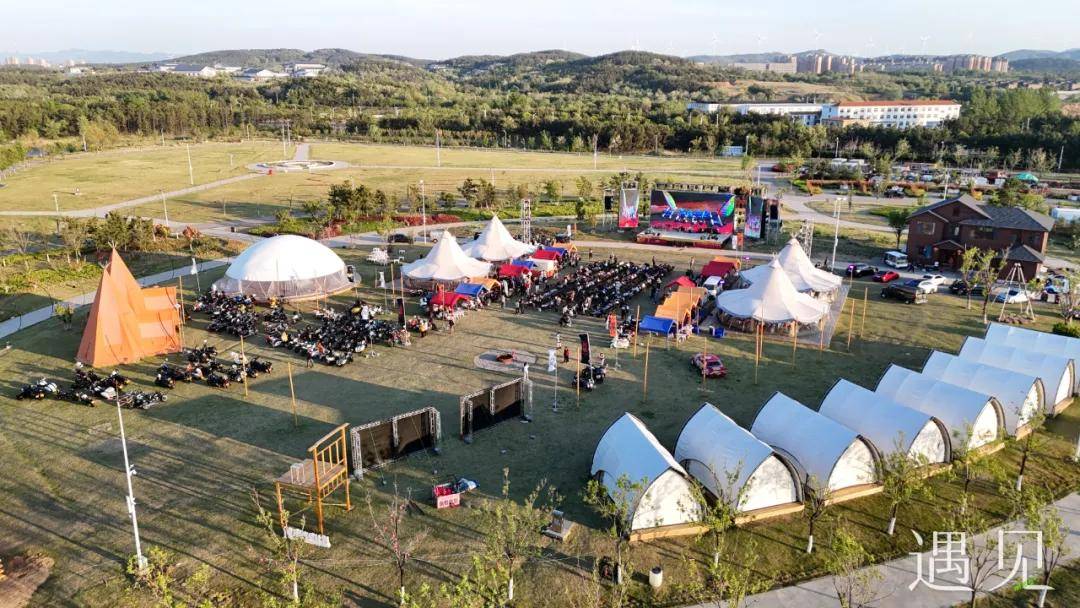 旅”！藏在房车营地里的“文化会客厅”不朽情缘电子游戏网址遇见 文化“伴(图2)